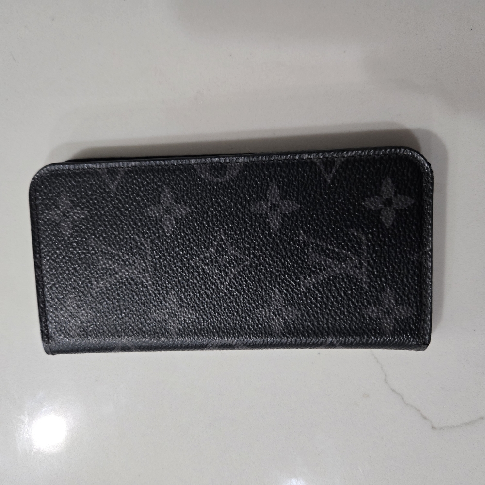 Louis Vuitton Black Textured Leather Accessory